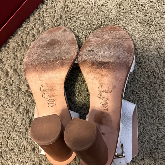 Joie Opal Sandals. Owned by Hayley Hubbard wife of Tyler of Florida Georgia Line - Picture 6 of 8